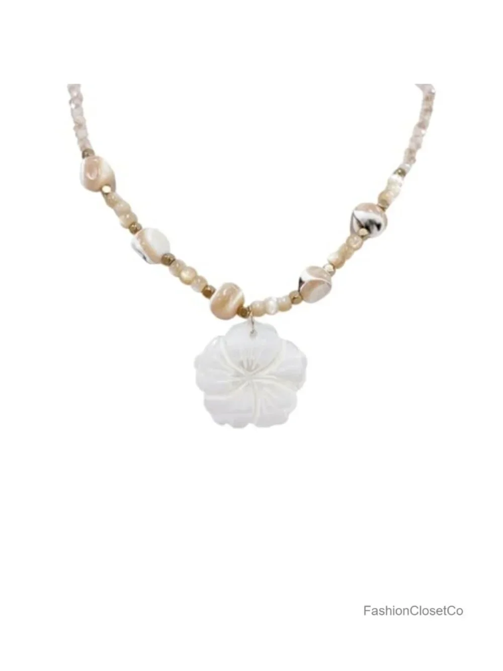Boho Shell Flower Beaded Pendant Necklace for Women